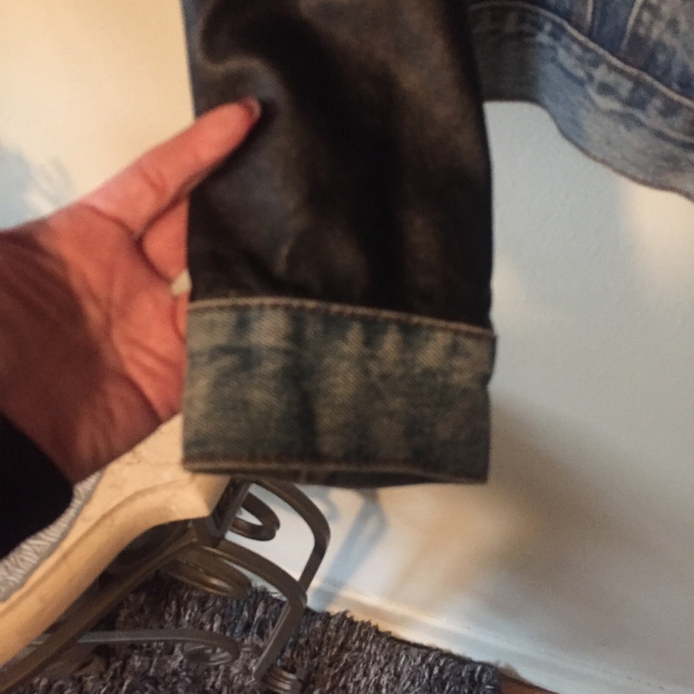 Forever 21 jean jacket - Picture 3 of 5
